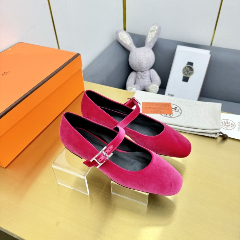 Hermes flat shoes